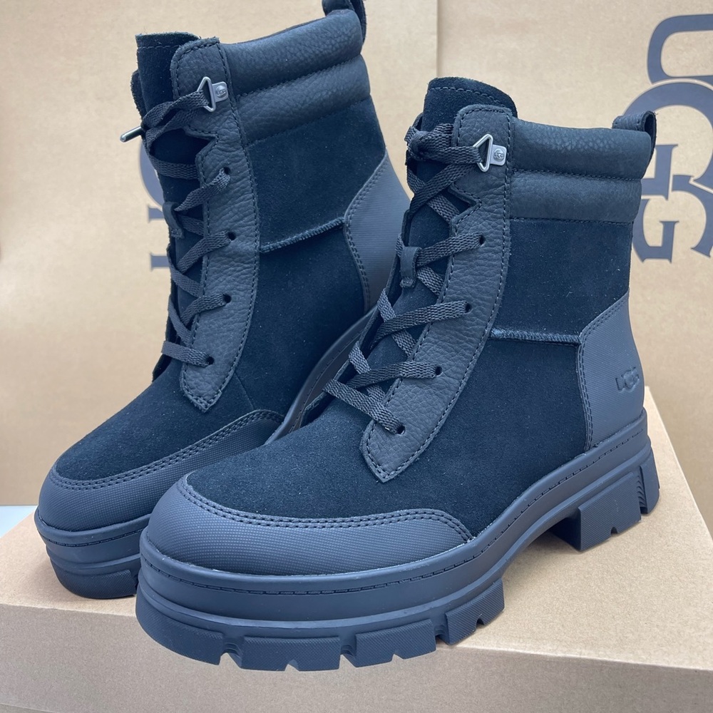 UGG Women's UGG
W / 1174492
W ASHTON WEATHERIZED LACE UP Boots Black - Picture 9 of 16